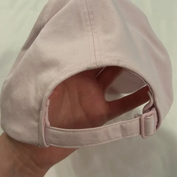 Lululemon Light Pink Logo Hat - Picture 12 of 14